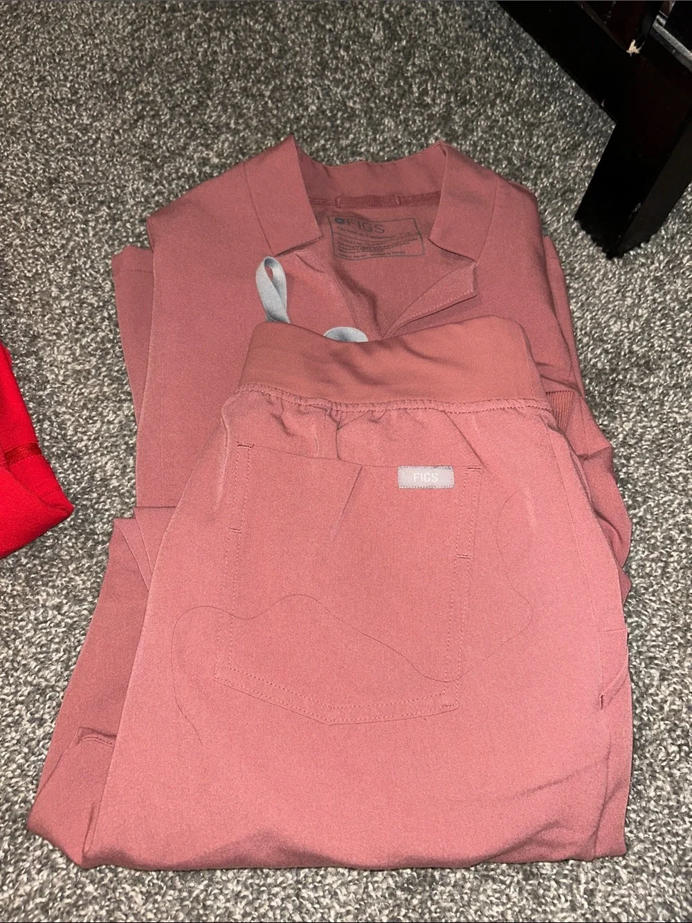 FIGS women’s Scrubs Set in Bright Orange, Red, and Mauve- size S - Picture 2 of 4